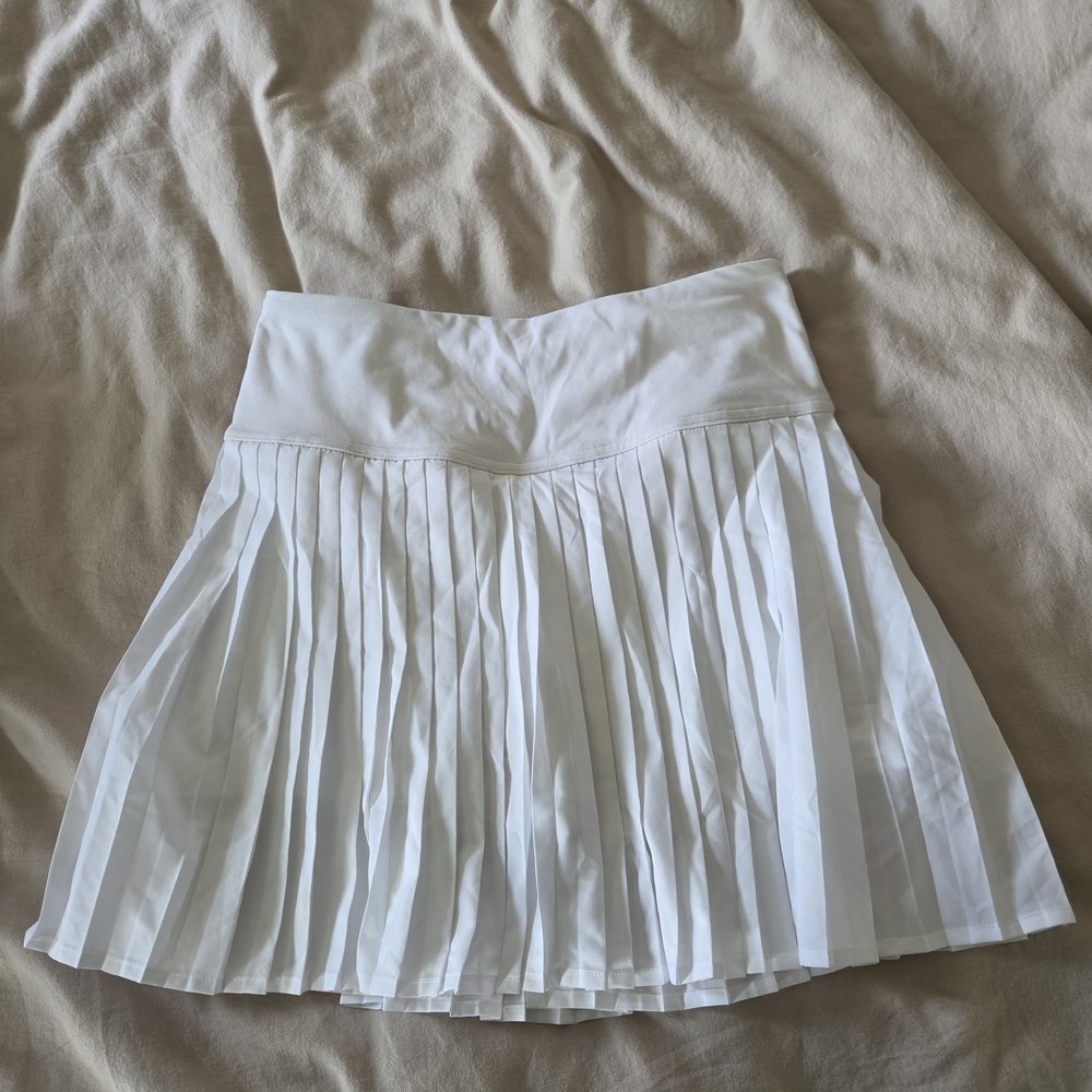 Fabletics White Pleated Tennis Skort